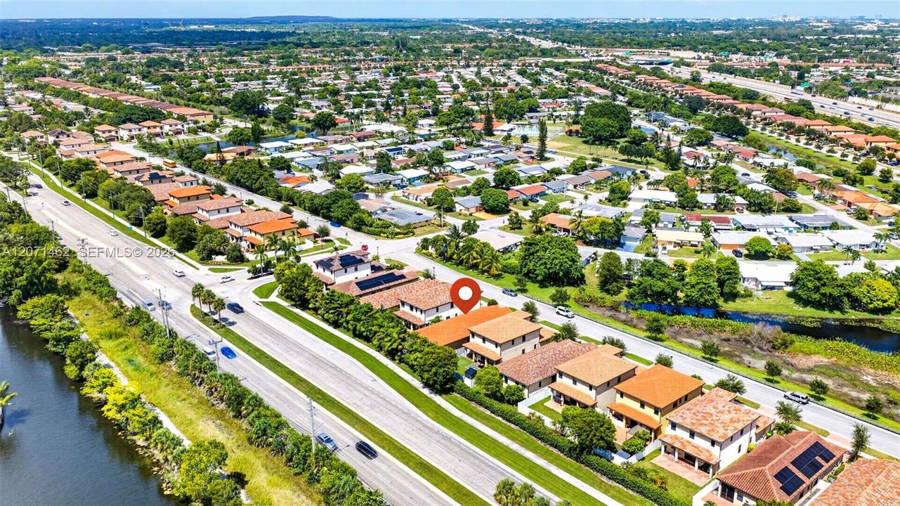 Active With Contract: $3,500 (3 beds, 2 baths, 1627 Square Feet)