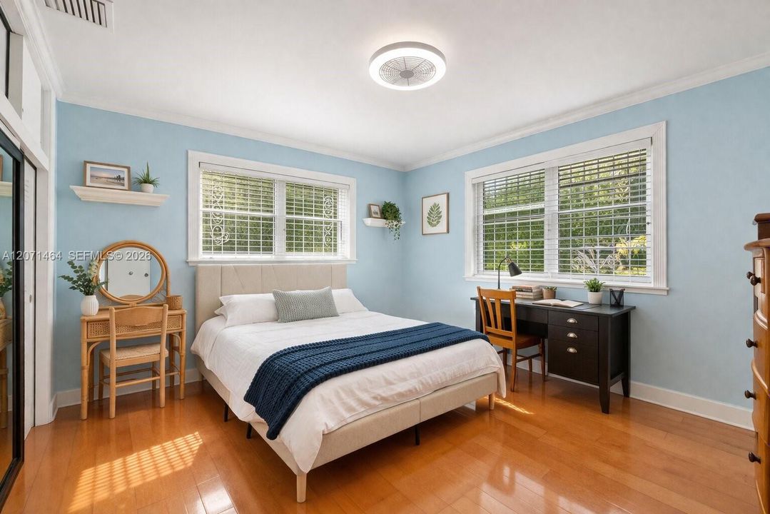 For Sale: $1,350,000 (3 beds, 2 baths, 1841 Square Feet)