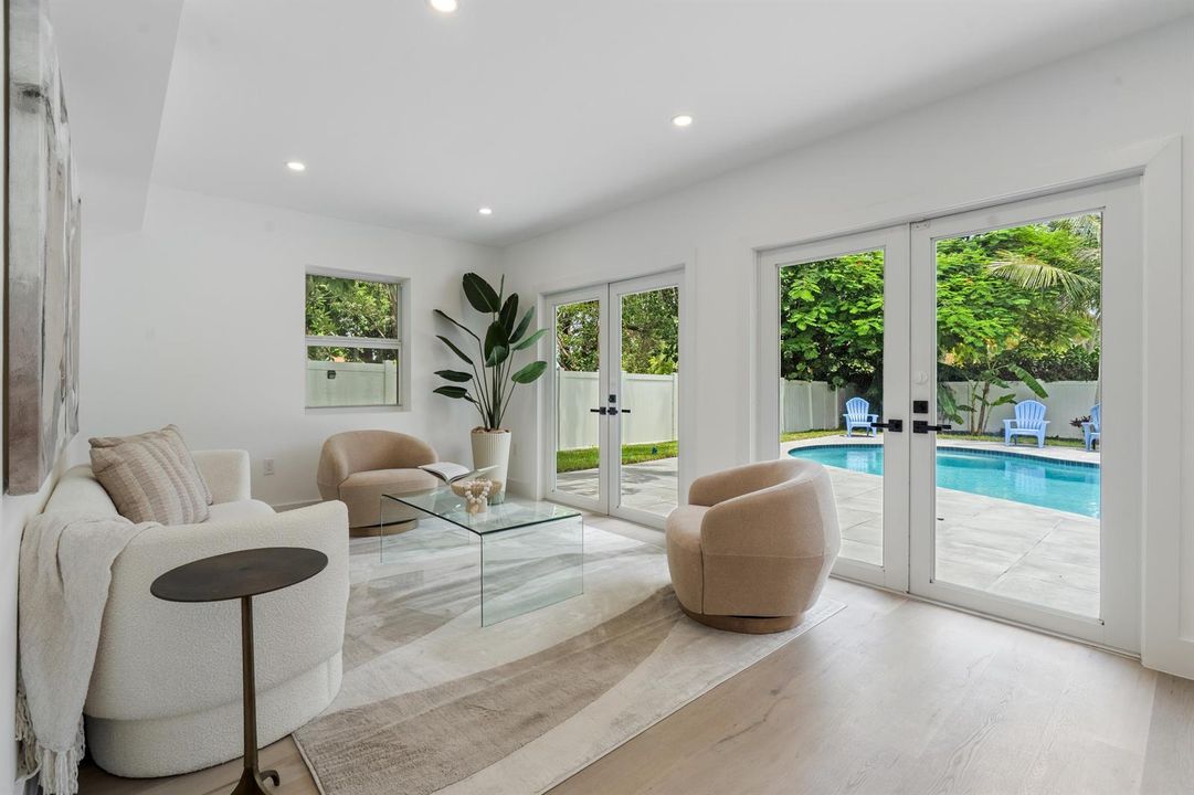 2nd Living Area