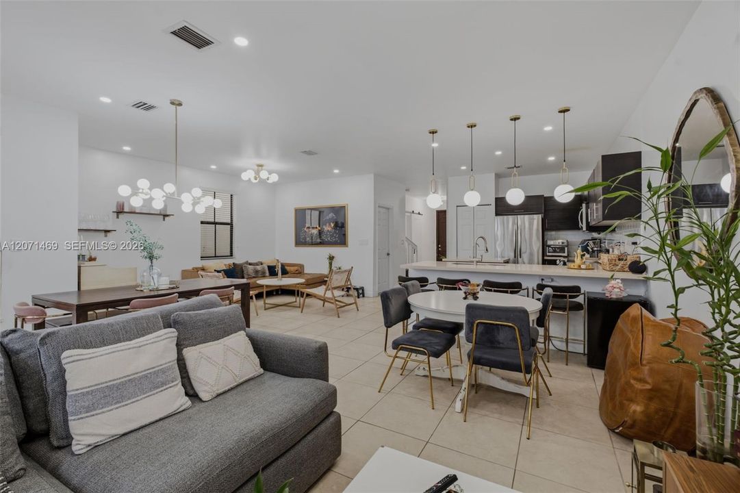 For Sale: $845,000 (4 beds, 3 baths, 2210 Square Feet)