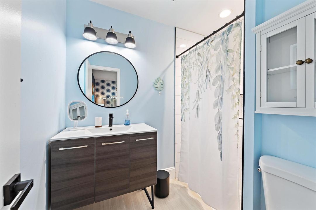 511 Ivy Ave-3