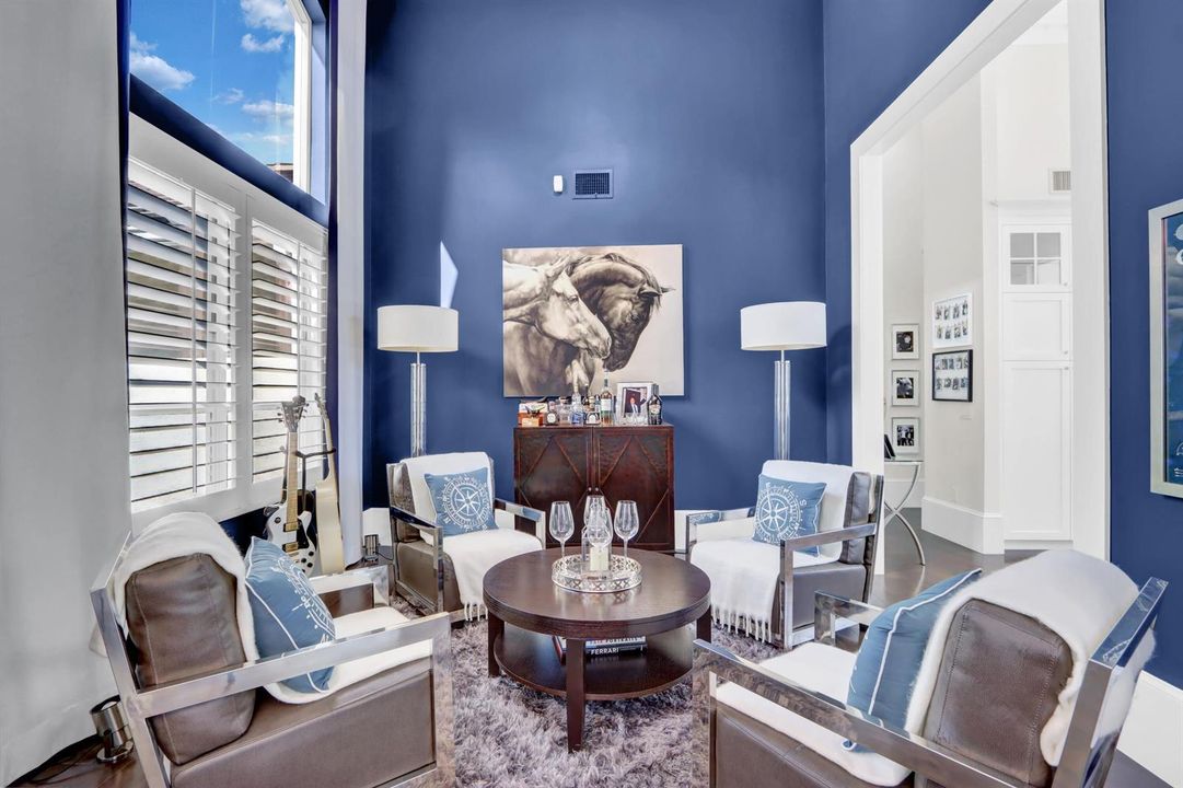 Lounge Area (Dining Room)