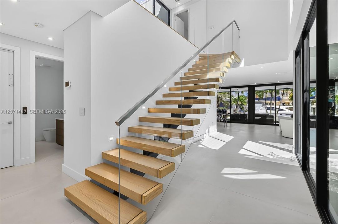 En Venta: $6,450,000 (4 camas, 5 baños, 3949 Pies cuadrados)