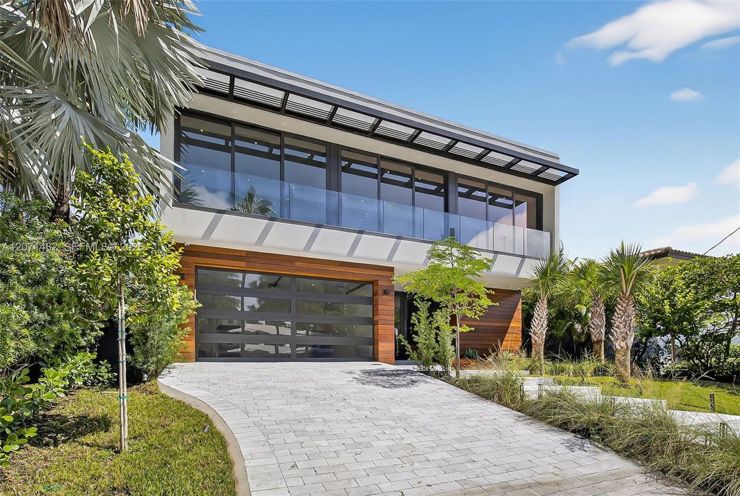En Venta: $6,450,000 (4 camas, 5 baños, 3949 Pies cuadrados)