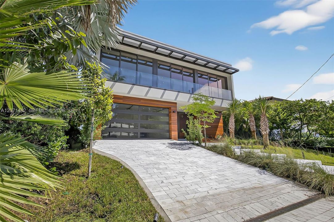 En Venta: $6,450,000 (4 camas, 5 baños, 3949 Pies cuadrados)