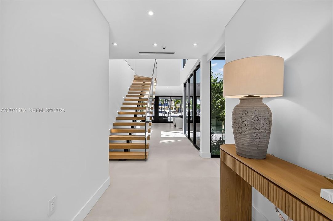 En Venta: $6,450,000 (4 camas, 5 baños, 3949 Pies cuadrados)