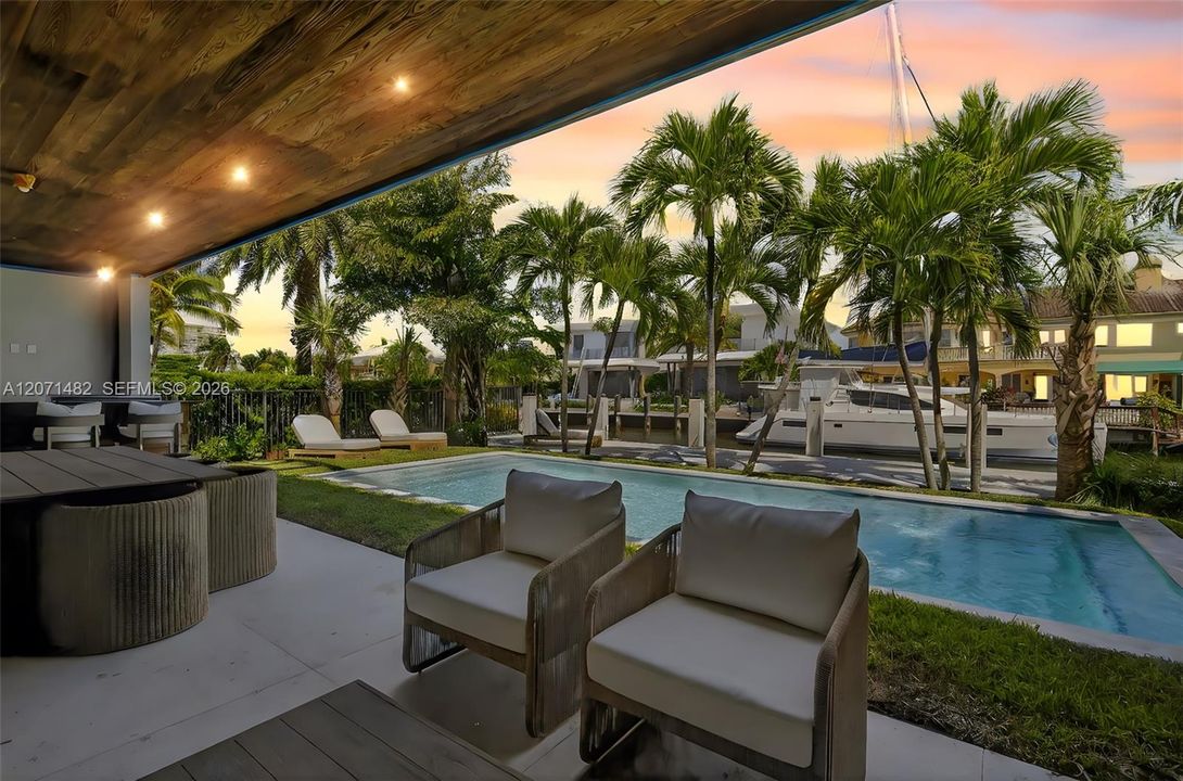 En Venta: $6,450,000 (4 camas, 5 baños, 3949 Pies cuadrados)