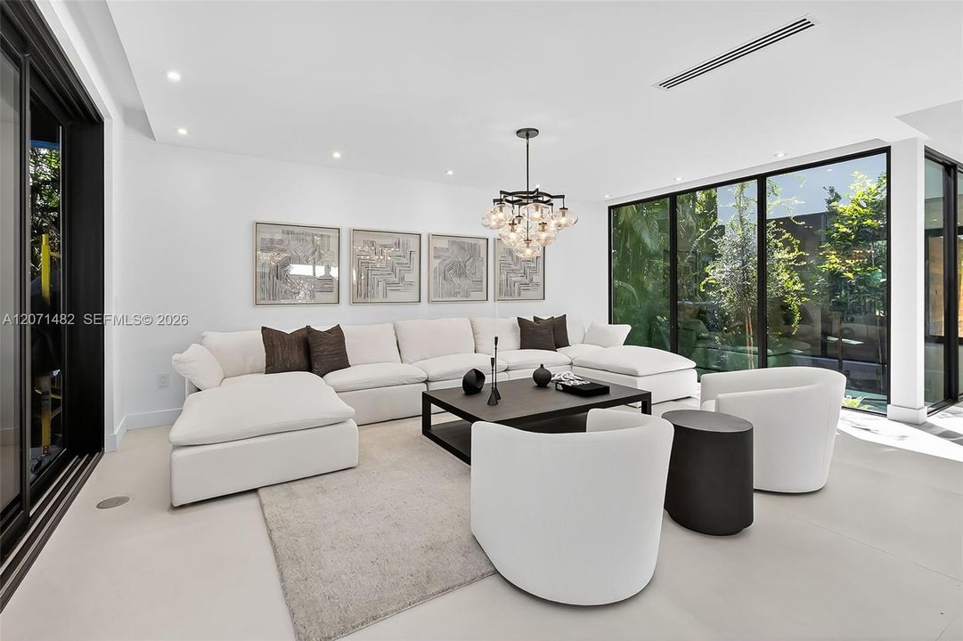 En Venta: $6,450,000 (4 camas, 5 baños, 3949 Pies cuadrados)