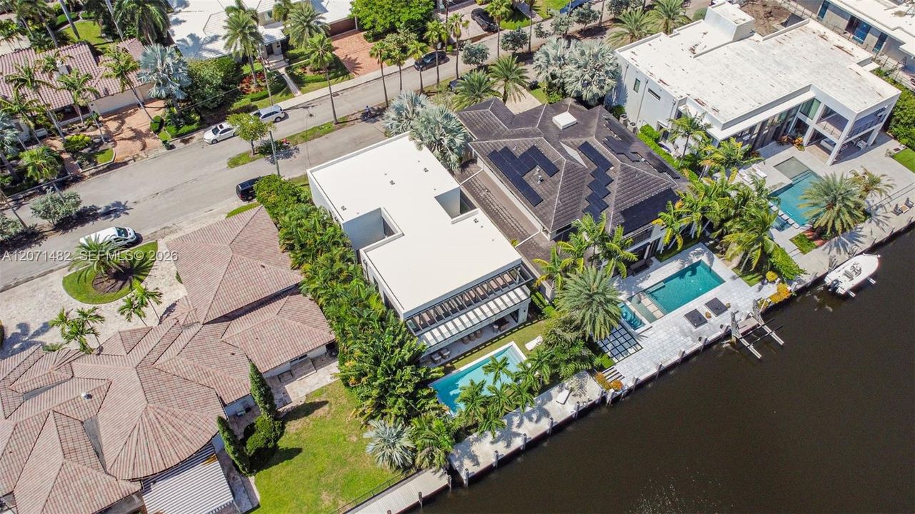 En Venta: $6,450,000 (4 camas, 5 baños, 3949 Pies cuadrados)