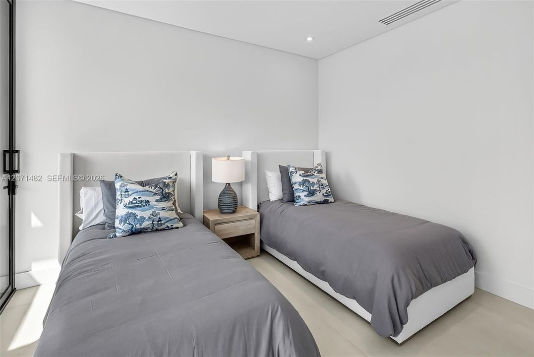 En Venta: $6,450,000 (4 camas, 5 baños, 3949 Pies cuadrados)