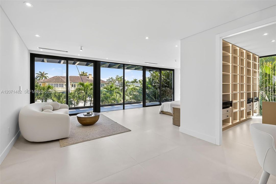 En Venta: $6,450,000 (4 camas, 5 baños, 3949 Pies cuadrados)