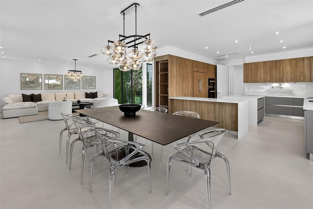 En Venta: $6,450,000 (4 camas, 5 baños, 3949 Pies cuadrados)