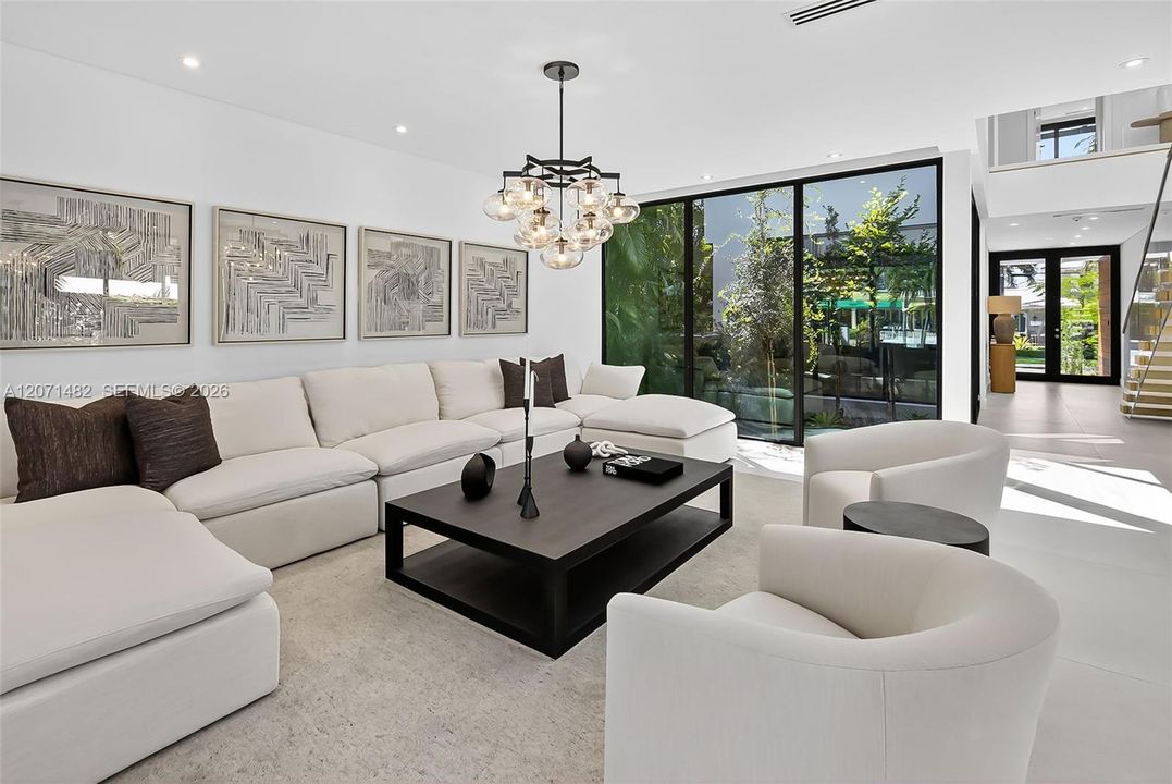 En Venta: $6,450,000 (4 camas, 5 baños, 3949 Pies cuadrados)