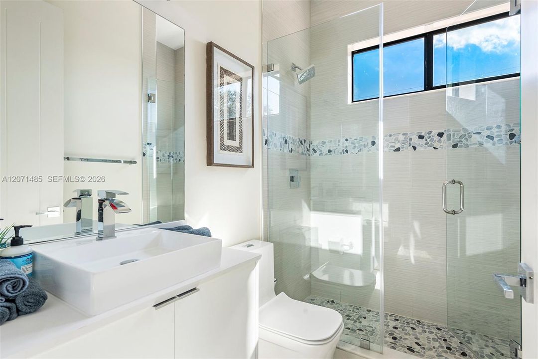 For Sale: $2,300,000 (5 beds, 3 baths, 2954 Square Feet)