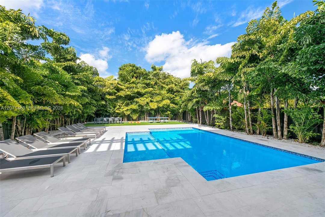 For Sale: $2,300,000 (5 beds, 3 baths, 2954 Square Feet)