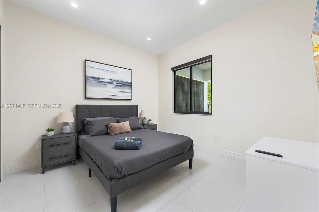 For Sale: $2,300,000 (5 beds, 3 baths, 2954 Square Feet)