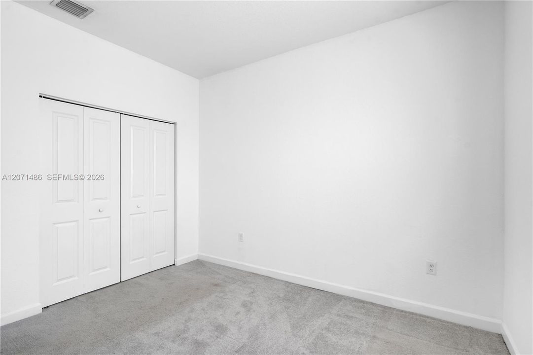 For Sale: $499,000 (3 beds, 2 baths, 1827 Square Feet)