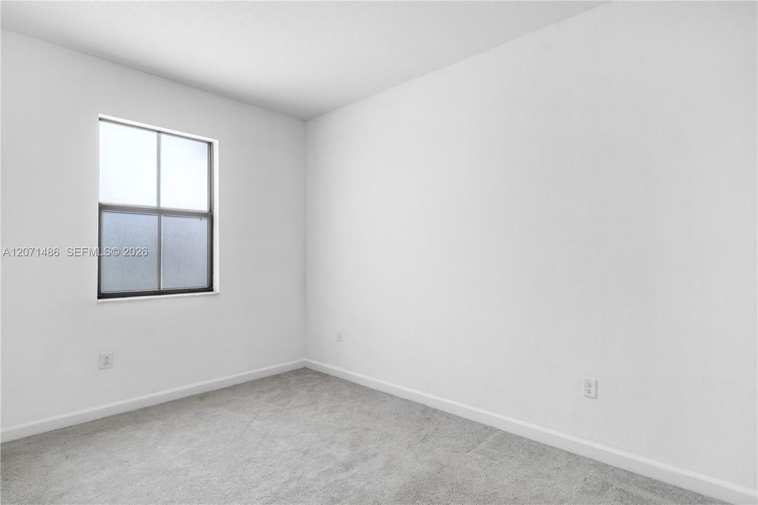 For Sale: $499,000 (3 beds, 2 baths, 1827 Square Feet)
