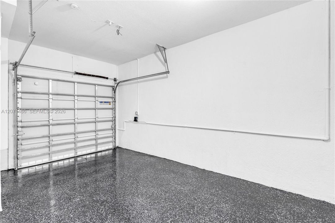 For Sale: $499,000 (3 beds, 2 baths, 1827 Square Feet)