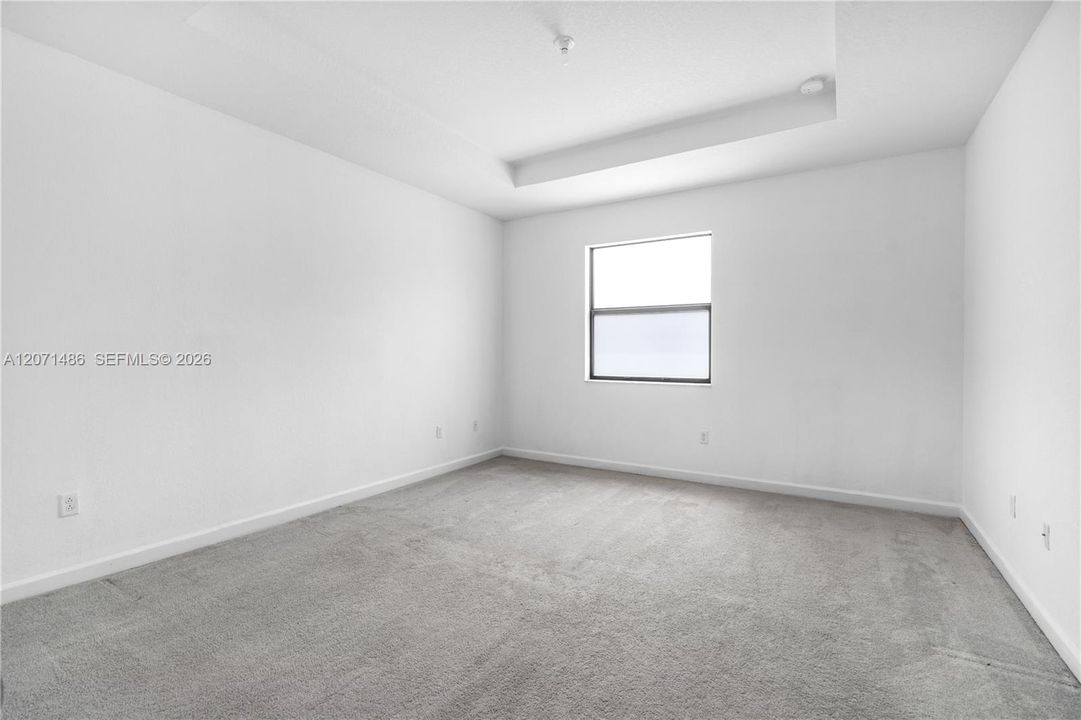 For Sale: $499,000 (3 beds, 2 baths, 1827 Square Feet)