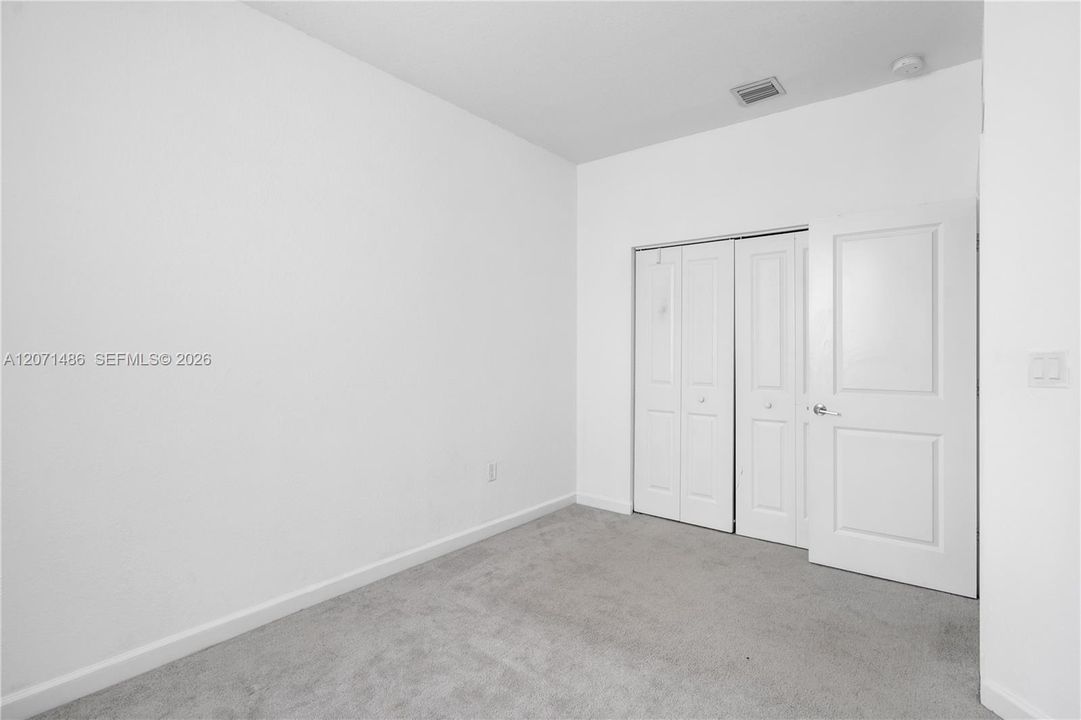 For Sale: $499,000 (3 beds, 2 baths, 1827 Square Feet)