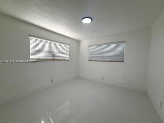 For Sale: $729,000 (6 beds, 3 baths, 2318 Square Feet)