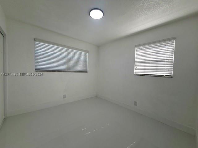 For Sale: $729,000 (6 beds, 3 baths, 2318 Square Feet)