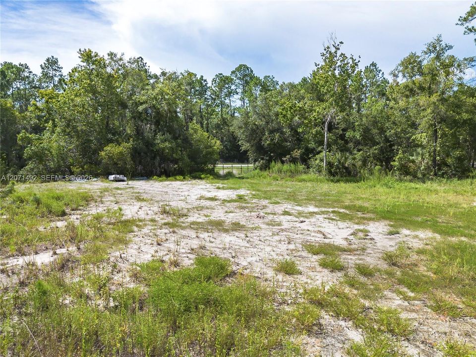 待售: $50,000 (0.51 acres)