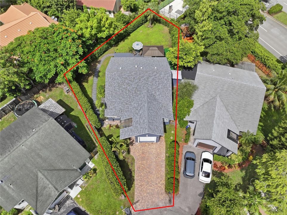 На продажу: $675,000 (4 спален, 2 ванн, 1540 Квадратных фут)