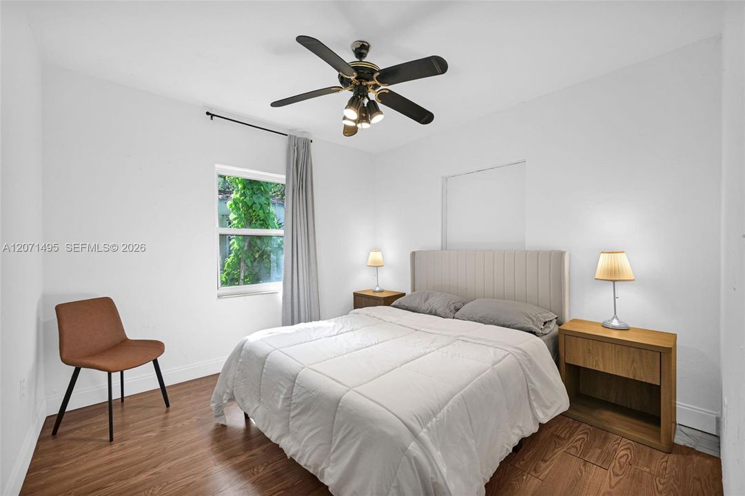 For Rent: $4,900 (3 beds, 2 baths, 1496 Square Feet)