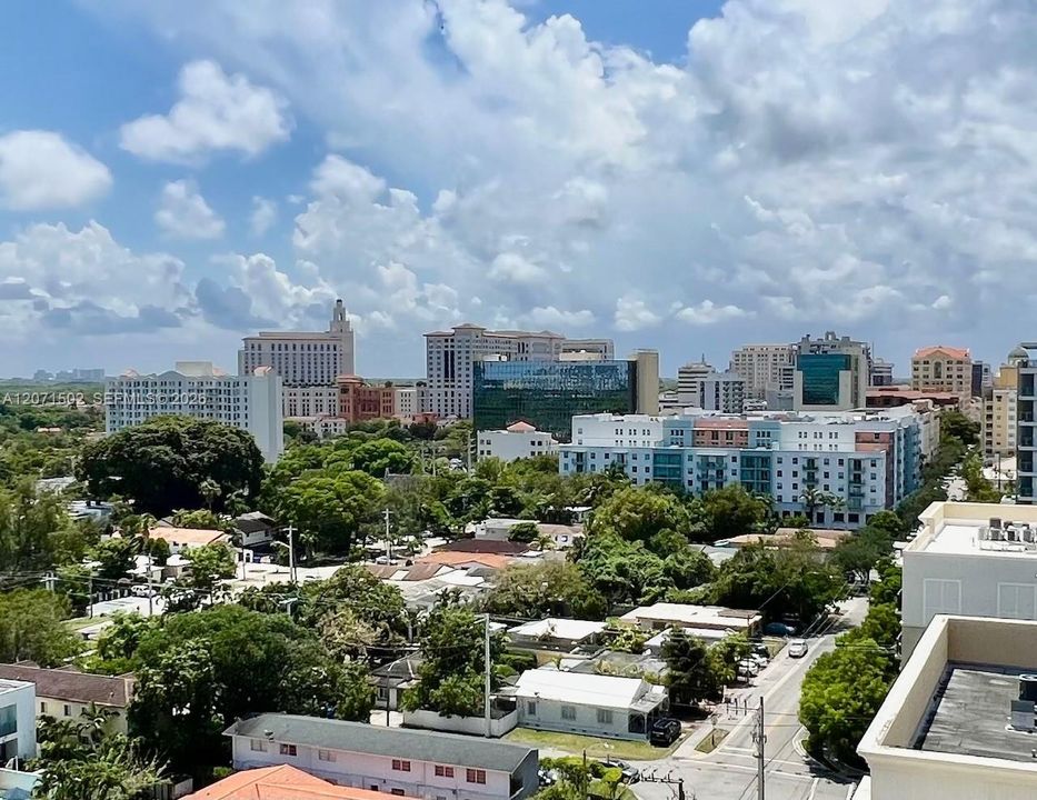 For Rent: $2,280 (1 beds, 1 baths, 665 Square Feet)