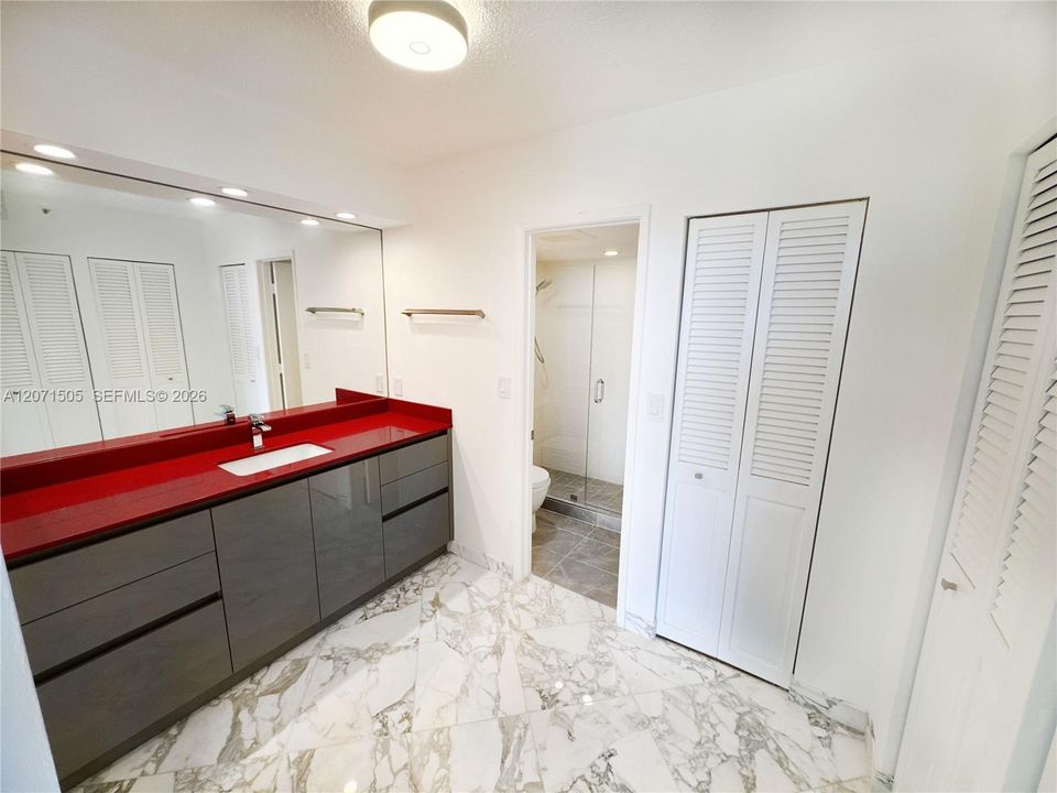 В аренду: $4,500 (2 спален, 3 ванн, 1521 Квадратных фут)