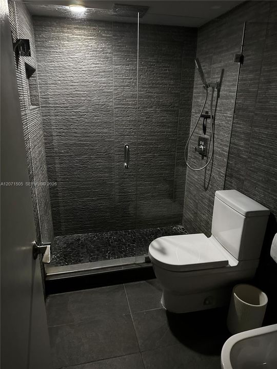 В аренду: $4,500 (2 спален, 3 ванн, 1521 Квадратных фут)
