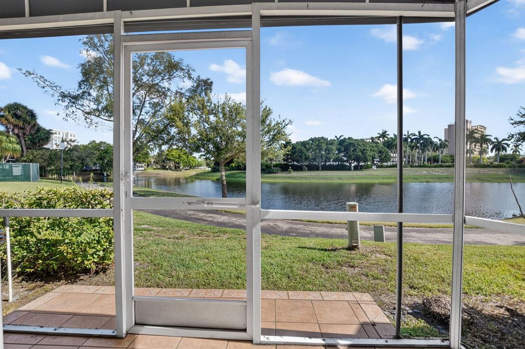 Screened in Patio