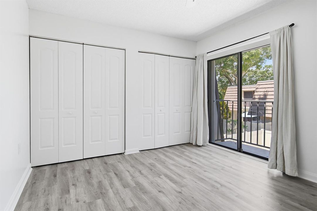 7224-72ND-WAY-33407-027
