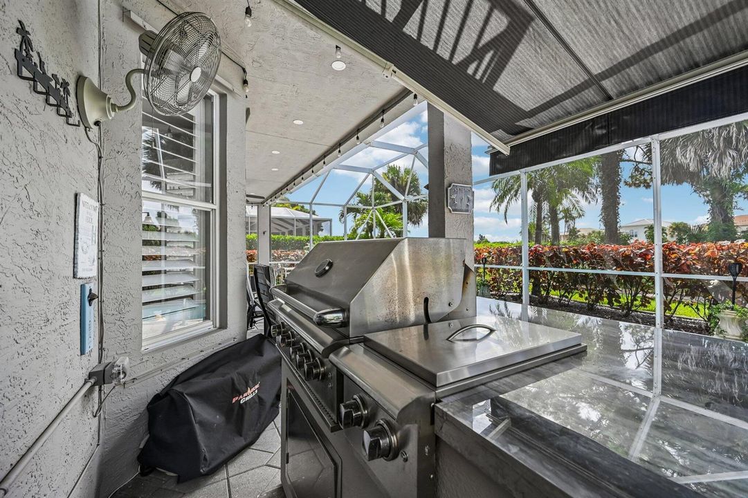 47-web-or-mls-Westmont Dr-S0908-047