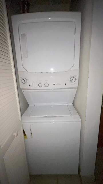 Stack Washer/Dryer