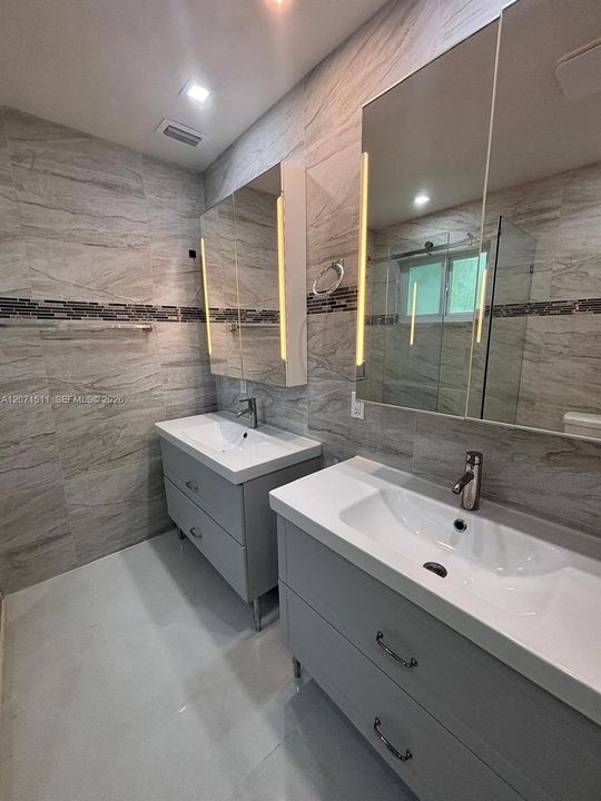 En Renta: $4,950 (4 camas, 3 baños, 3766 Pies cuadrados)