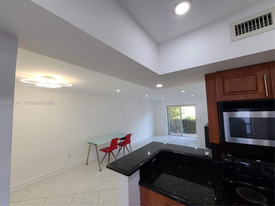 Open Kitchen