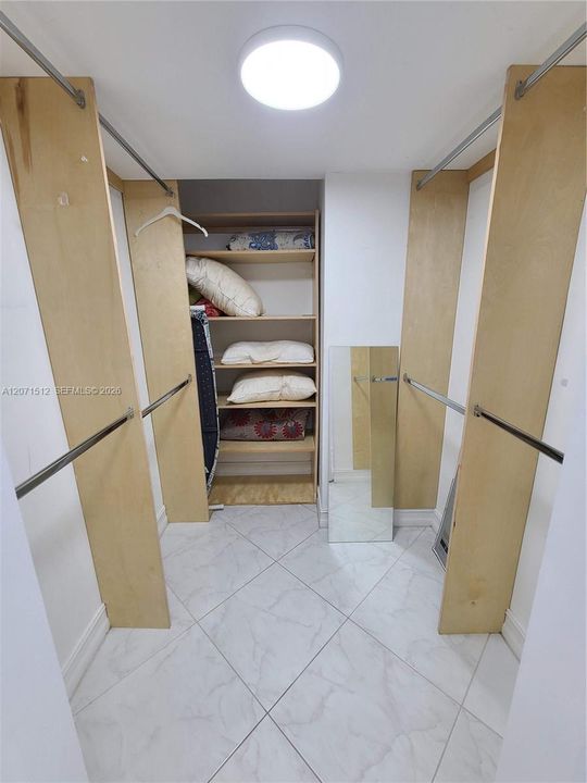 Walk-in closet