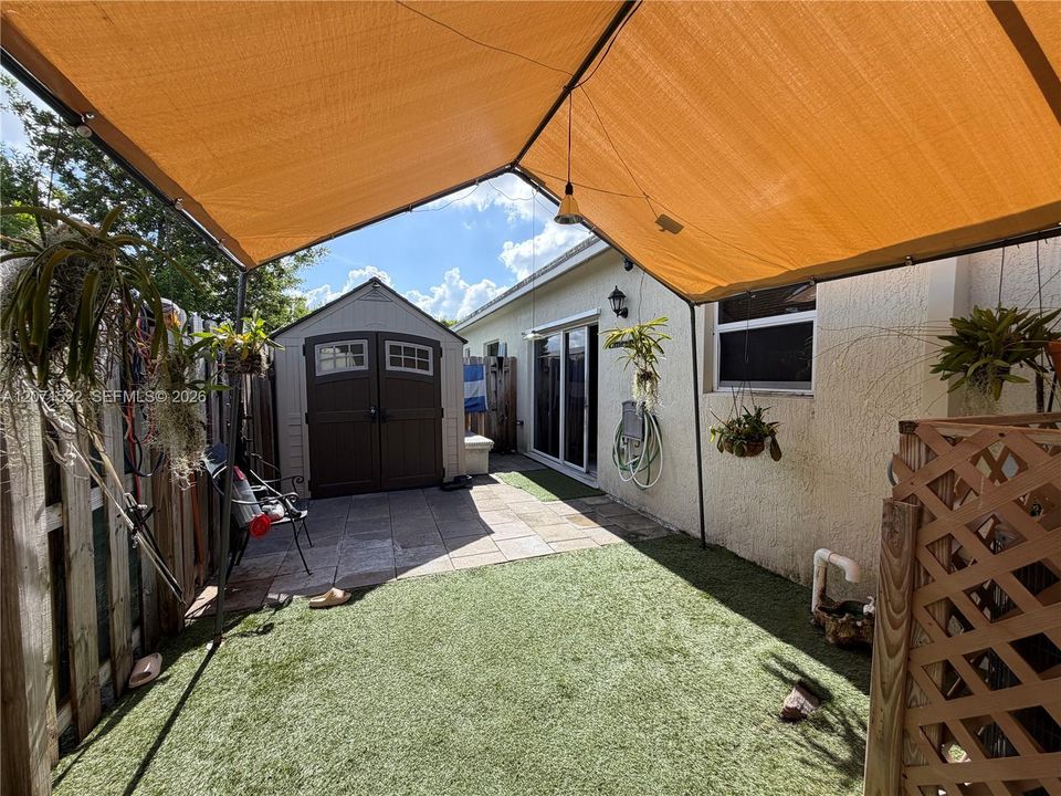En Venta: $360,000 (3 camas, 2 baños, 1315 Pies cuadrados)
