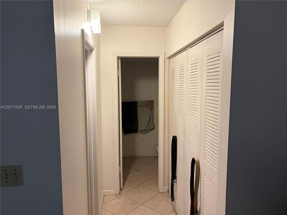 For Rent: $1,420 (1 beds, 1 baths, 619 Square Feet)
