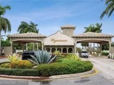 Wynmoor Front Entrance