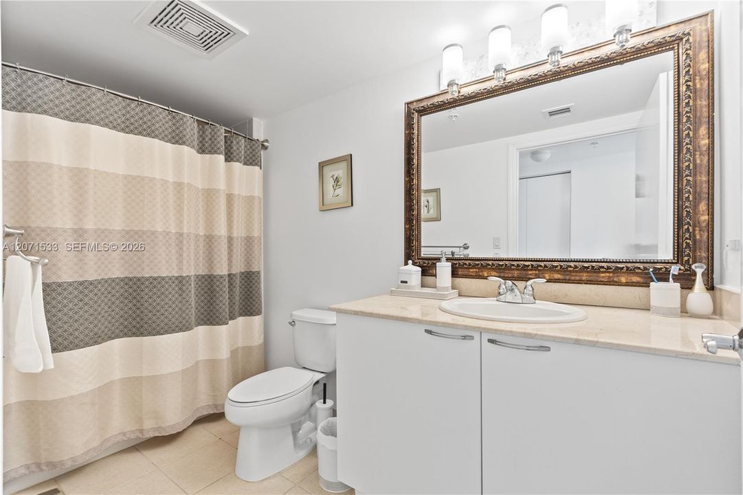 For Rent: $5,300 (2 beds, 2 baths, 1715 Square Feet)