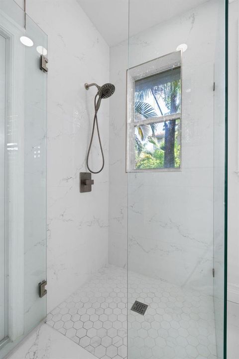 7-web-or-mls-A7400266
