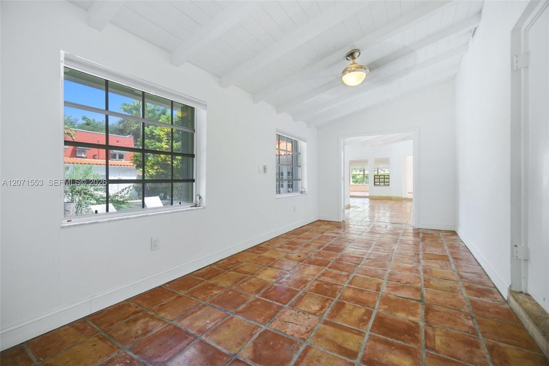 For Rent: $14,500 (4 beds, 3 baths, 3539 Square Feet)