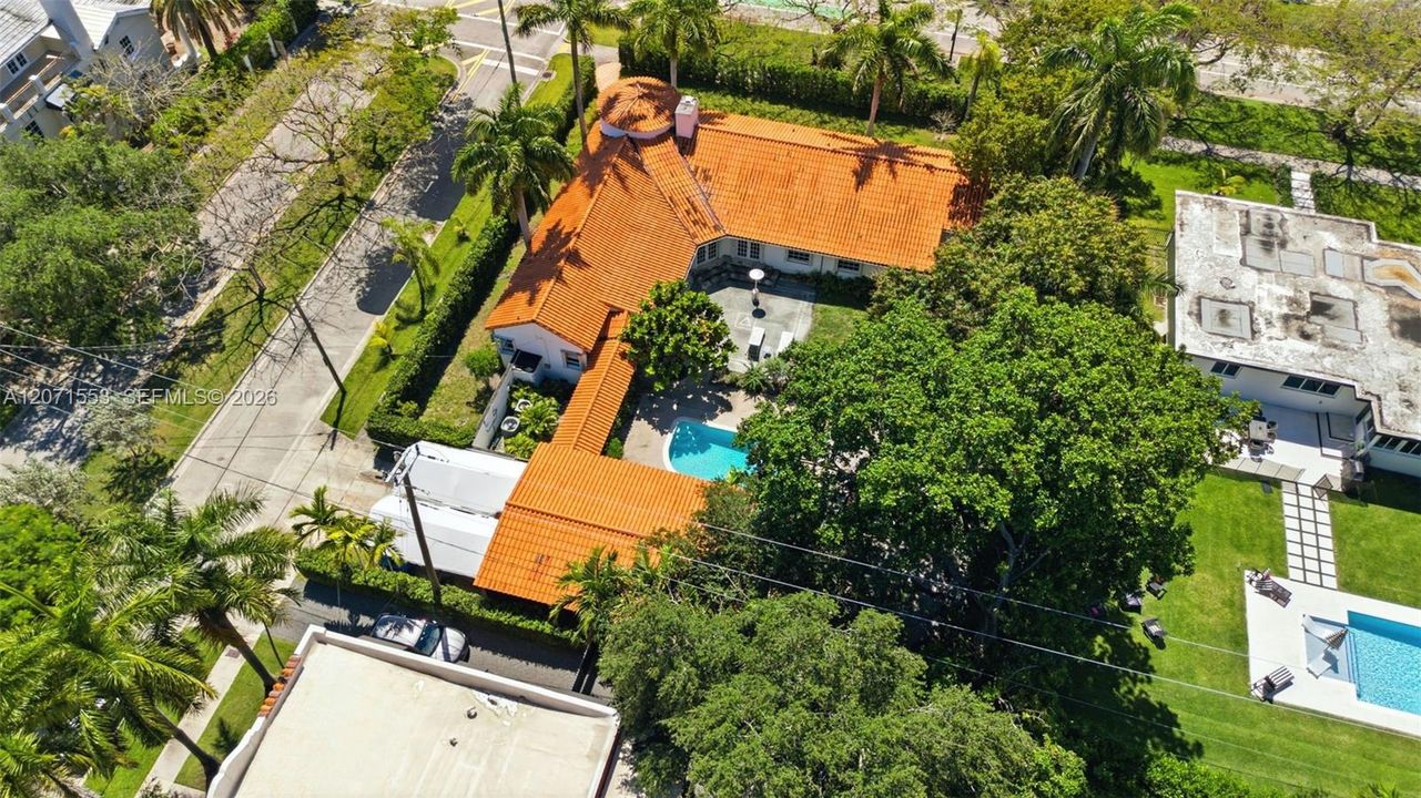 For Rent: $14,500 (4 beds, 3 baths, 3539 Square Feet)