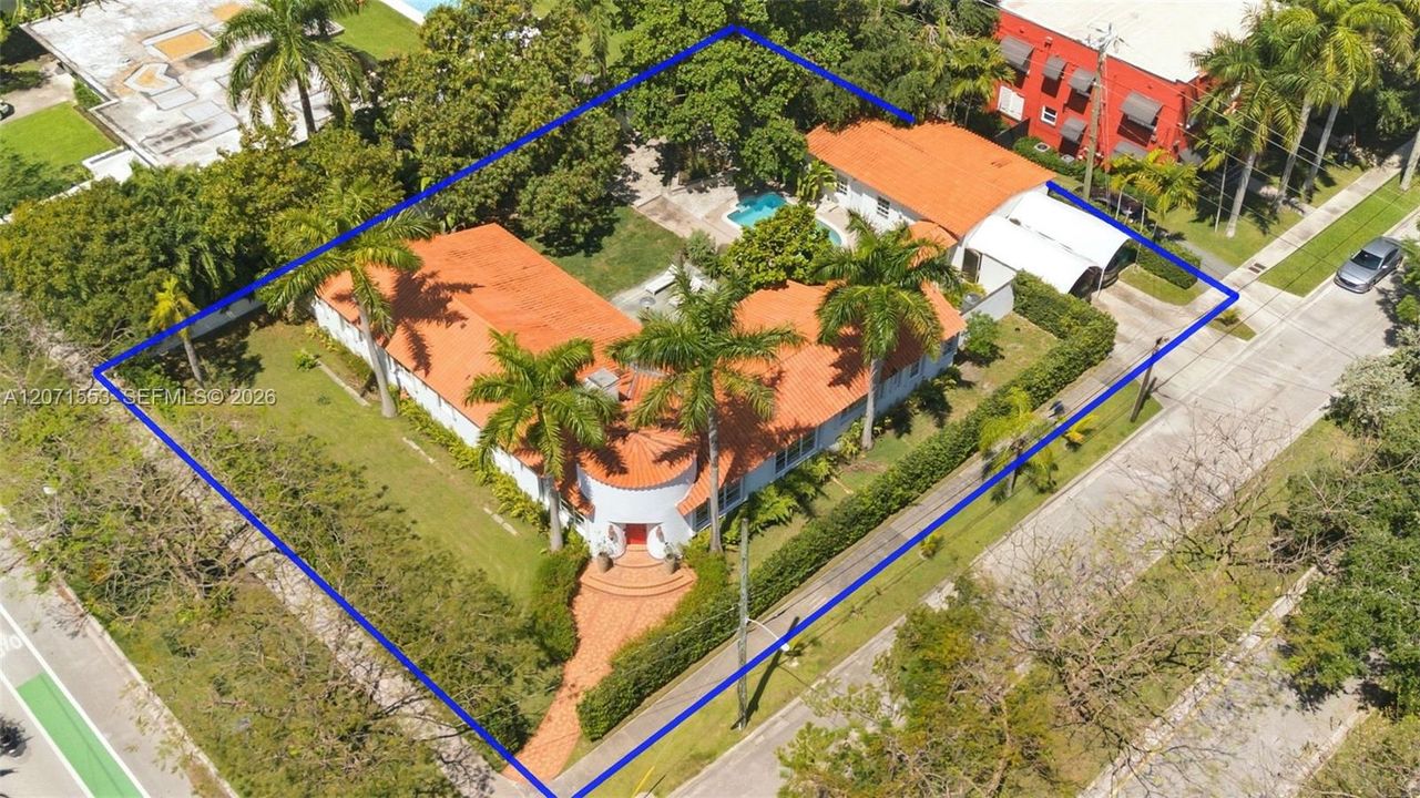 For Rent: $14,500 (4 beds, 3 baths, 3539 Square Feet)