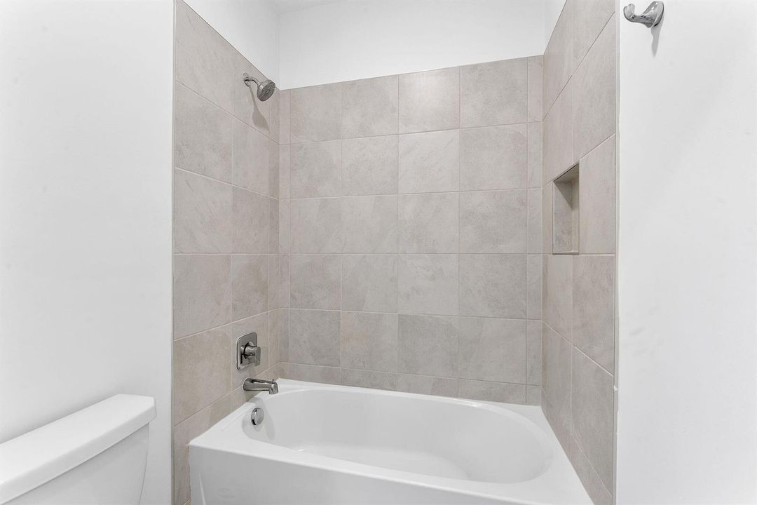 2nd bathroom