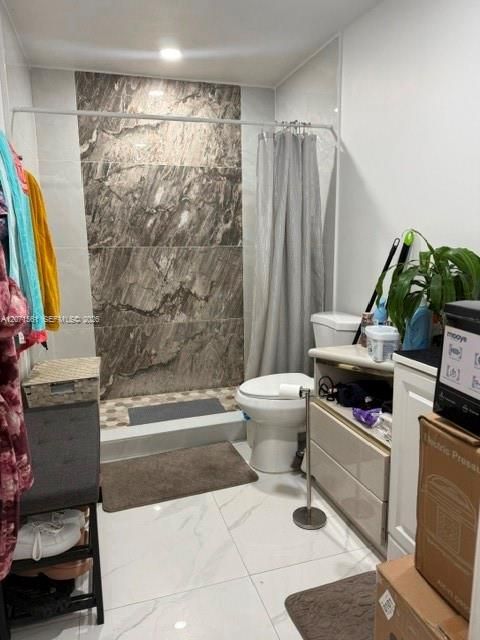 For Rent: $3,200 (3 beds, 2 baths, 1959 Square Feet)